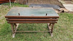 retro školní lavice, stůl starožitný, stolek s obkladačkami - 1