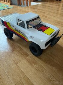RC Kyosho Outlaw Rampage - 1