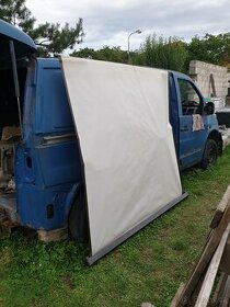 Starší mechanické projekční plátno, plechový obal 190x190cm - 1