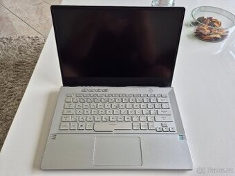 Zephyrus G14 (RTX 3060, RYZEN 9 5900HS)