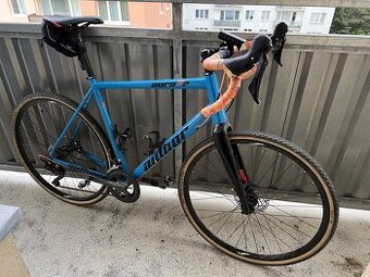 Gravel kolo Author Aura XR2 (původní Aura XR4 2019)