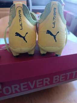 Kopačky Puma Ultra Ultimáte FG/AG 40