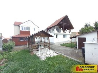Sebranice, RD 6+1, 220 m2, dvorek – rodinný dům