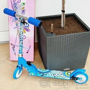 Dětská kovová skládací koloběžka - scooter - nové