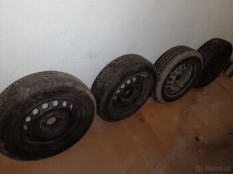 4x letní plechová kola na Fiat Punto II