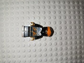 Lego ninjago figurka Cole