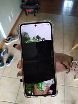 Koupím na díly Z Flip 3 5G
