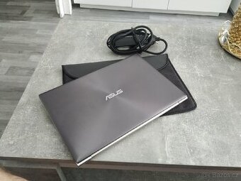 Asus UX32A - 1