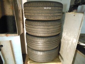 LETNÍ PNEU 255/45R19