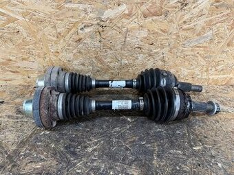 PŘEDNÍ POLOOSY VW TOUAREG 7P 3.0 TDI 7P0407271P / 7P0407271B