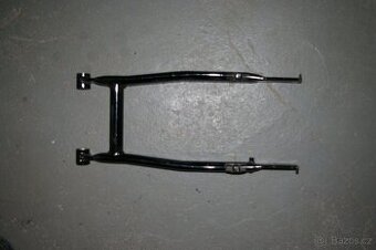 Simson S51 kyvná vidlice