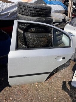 Škoda octavia 1. L.z dveře 2x