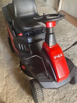 Prodej nového zahradního traktoru VeGA T66R