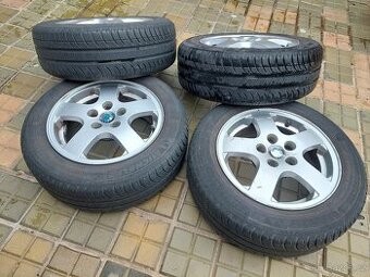 Sada alu kol zimní pneu 185/60 R14 Michelin