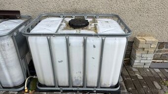 600l nadrz na vodu IBC
