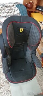 Dětská autosedačka Ferrari