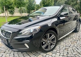 VOLVO V40 CROSS COUNTRY 2.5 T5 187KW 4x4 SUMMUM-AUTOMAT-ACC