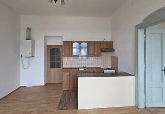 Pronájem bytu 2+KK Plzeň - Jižní Předměstí, ulice Hálkova, 5