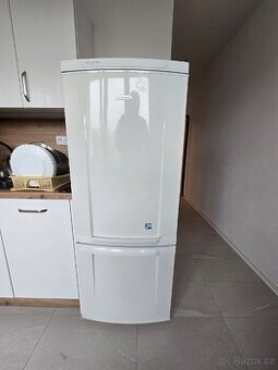 Chladnička/ Lednice s mrazákem
