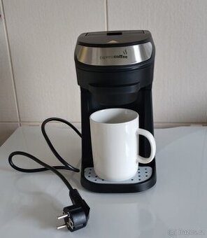Kávovar na jeden hrnek kávy Express Coffee