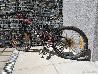 Horské kolo FELT 20"
