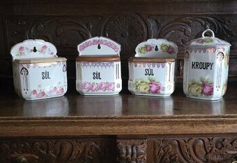 Porcelánové secesní kořenky - solničky a dóza KROUPY