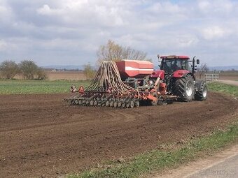 Bezorebný secí stroj záběr 4 m