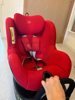 Autosedačka Britax Römer Dualfix 2R, red fire a zrcatko