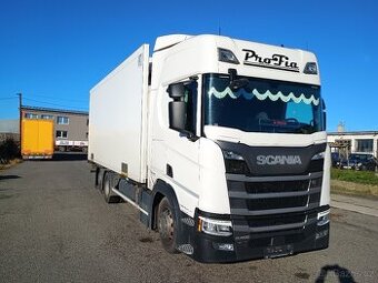 R 450 Scania Frigo