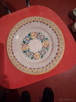 Malované talīře