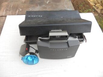 Polaroid 330