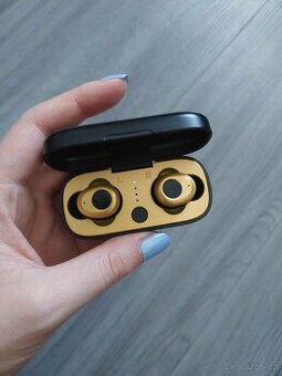 Sluchátka Connect IT – Zlatíčka Kapitána Dema