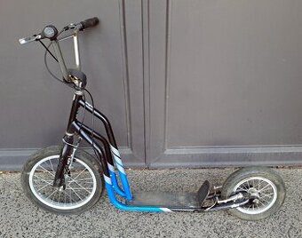 Koloběžka Yedoo City nosnost 120kg od 145cm výše