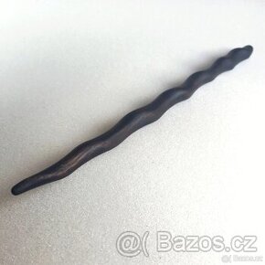 Kouzelnická hůlka z jasanového dřeva