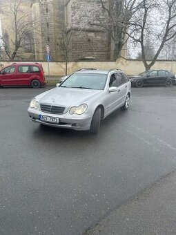 Mercedes Benz c200 cdi 2.2
