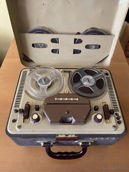 Magnetofon Tesla Sonet Duo