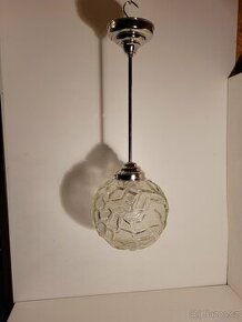 lustr z poniklované mosazi, designové originální stínidlo