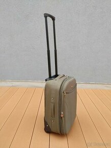 Kabinový cestovní malý kufr