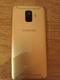 Samsung Galaxy A6 zlatý