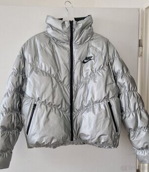 Nike bunda - mettalic silver