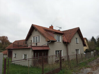 Prodám dvougenerační castecne rekonstruovany dům v obci Pr - 1