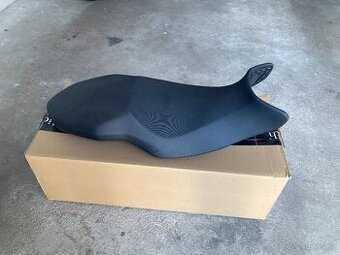 Prodám originál sedlo na BMW F 900XR