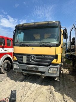 Mercedes actros 3336