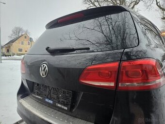 Páté dveře VW Passat B7 combi LC9X