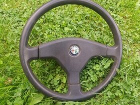 ALFA ROMEO 33 / VOLANT