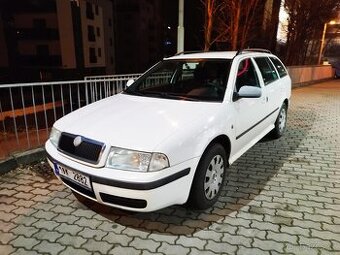 Škoda octavia combi 1,9 tdi, r.v. 11/2009