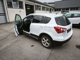 Suzuki SX4 S Cross - 1