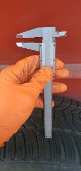 Zimní pneumatiky 255/40 R20