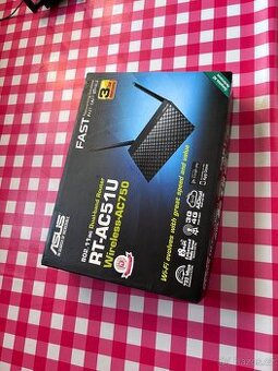 Router Asus RT-AC51U