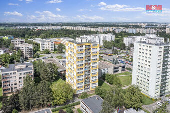 Prodej bytu 1+kk, 29 m², Hradec Králové, ul. Urxova - 1
